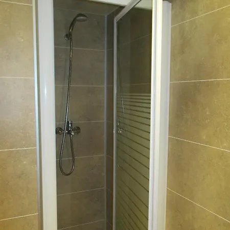 Les Clarines Hotel 3*